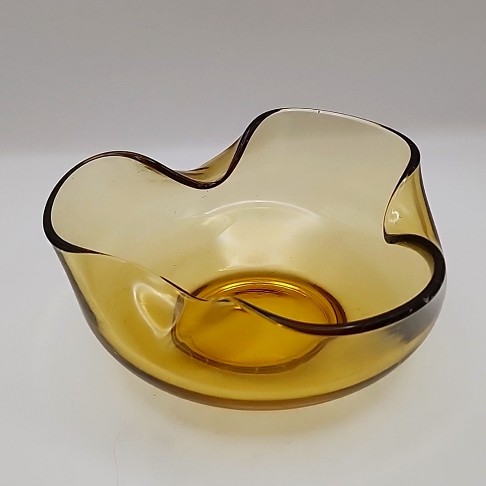 Vintage Anchor Hocking Amber Glass Folded Edge Bowl 5" X 2.5"